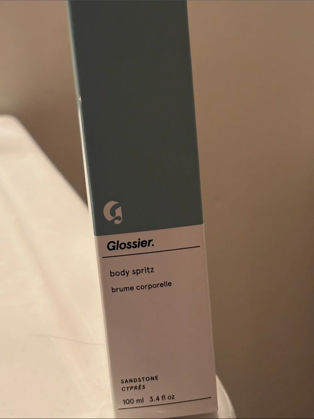 Glossier Body Spritz sandstone cypress